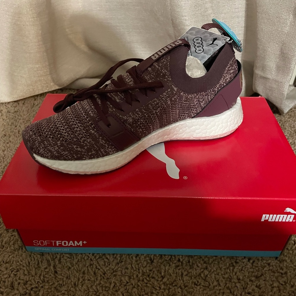 Puma snickers